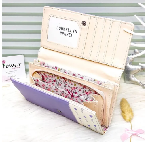 Sleek & Stylish Trifold Wallet Clutch